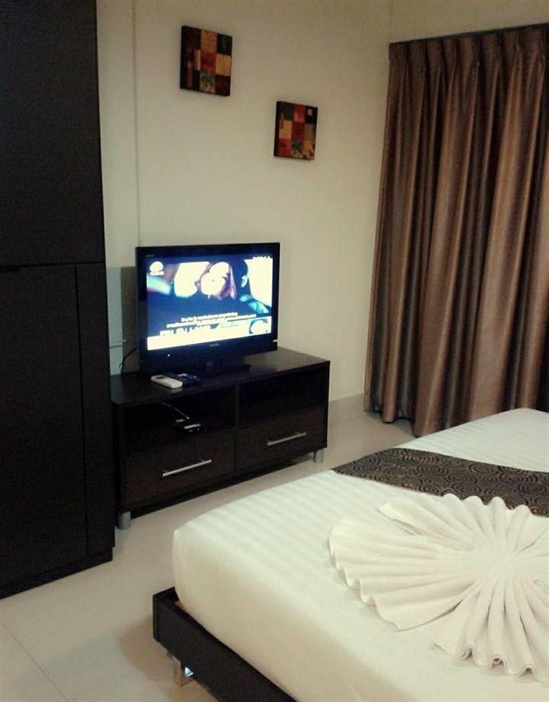63 แบงค็อก โฮเทล Hotel กรุงเทพมหานคร ภายนอก รูปภาพ