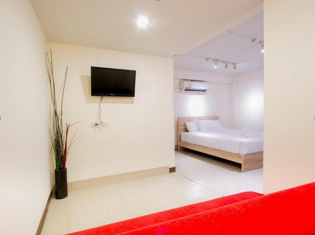 63 แบงค็อก โฮเทล Hotel กรุงเทพมหานคร ภายนอก รูปภาพ