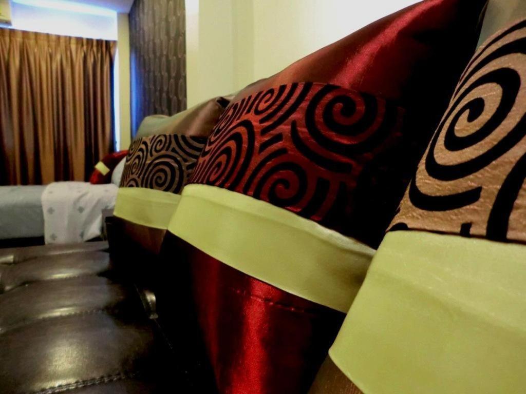 63 แบงค็อก โฮเทล Hotel กรุงเทพมหานคร ห้อง รูปภาพ